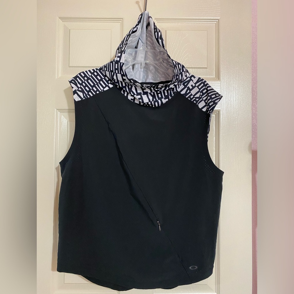 Oakley Hoodie Run Jog Sleeveless Logo Sz Small